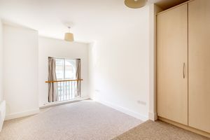 Bedroom- click for photo gallery